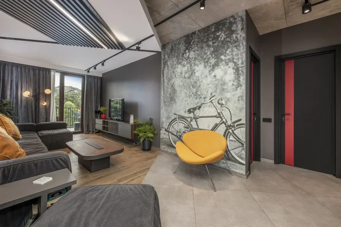 ბინა კიკვიძის პარკთან